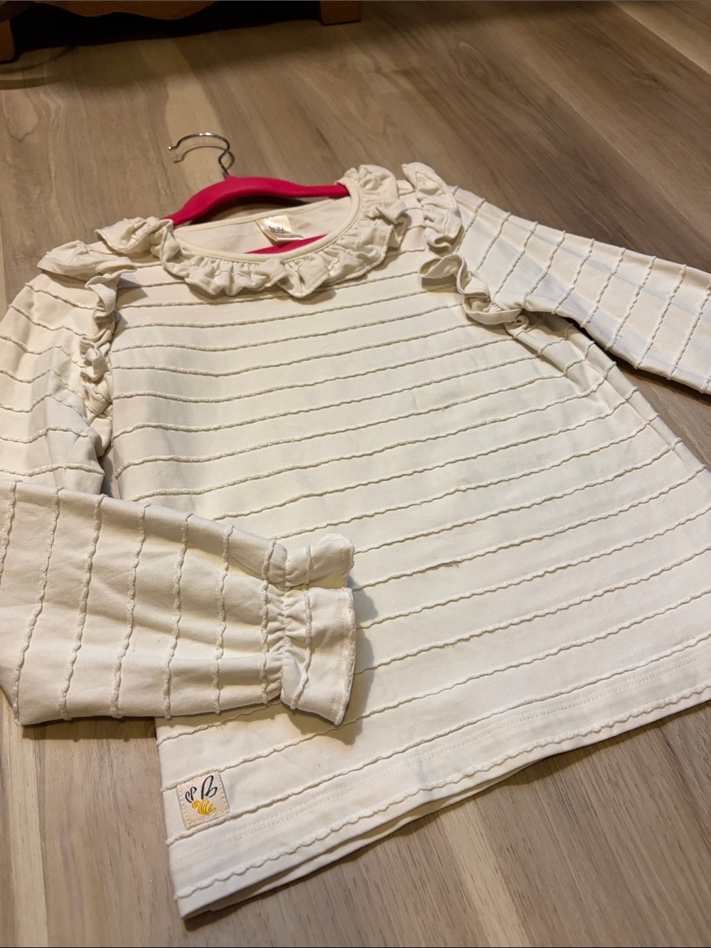 Wildflowers Girls Cream Ruffle Long-Sleeve Top size 10